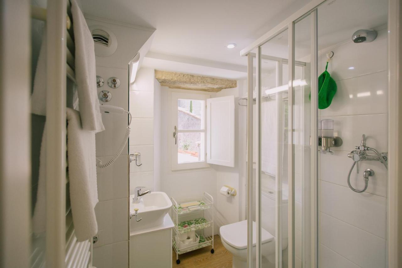 Roompedra Apartamentos Turisticos Santiago de Compostela Exteriör bild